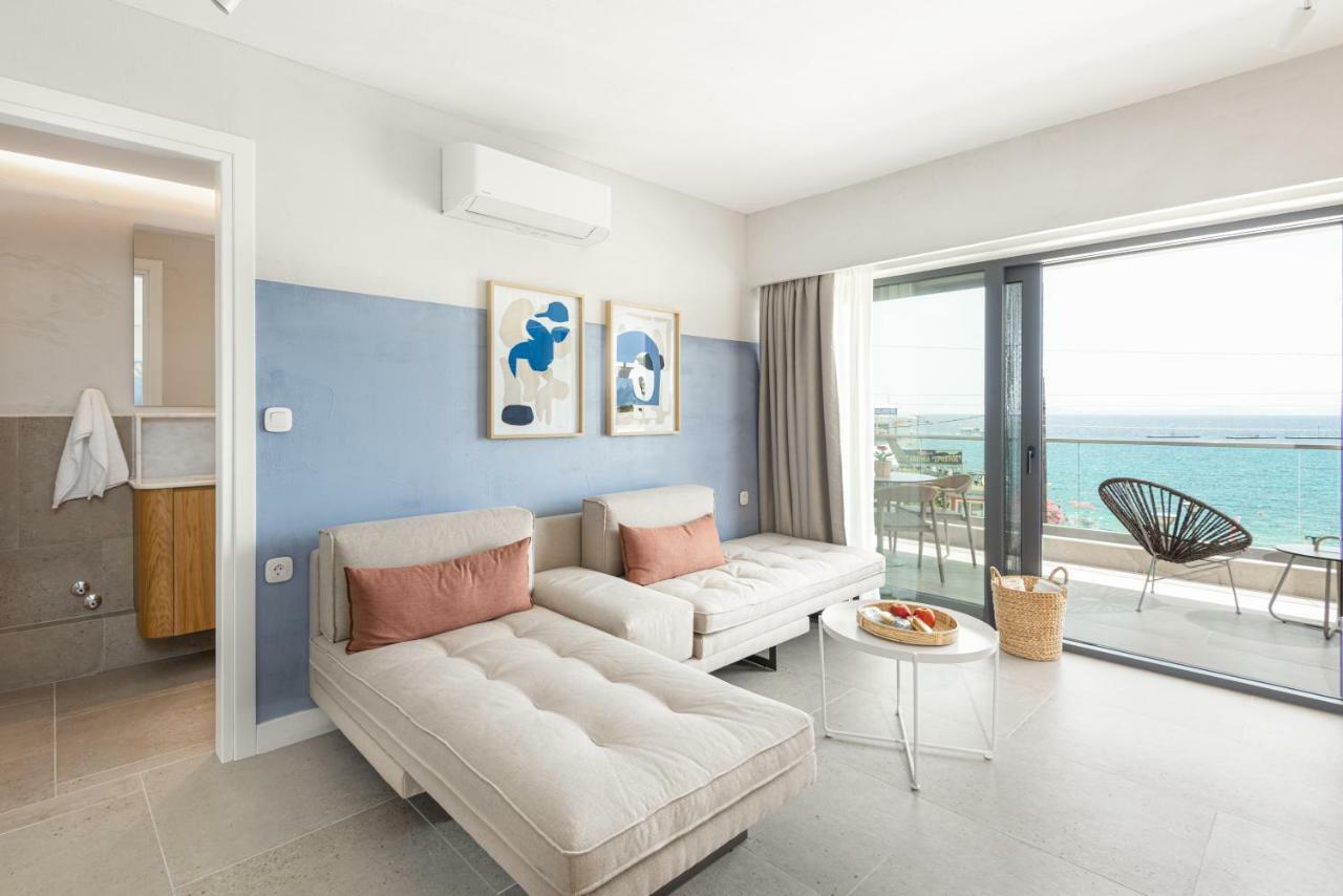 Eladia Suites Neos Marmaras Bagian luar foto