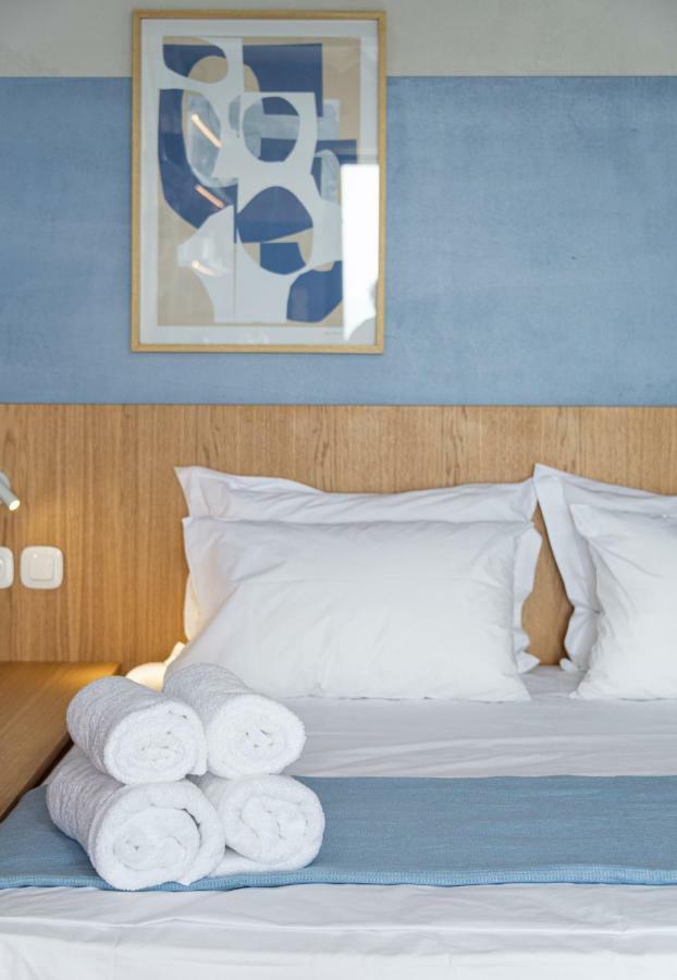 Eladia Suites Neos Marmaras Bagian luar foto
