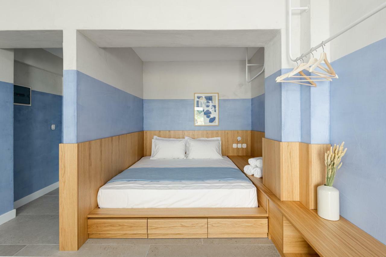 Eladia Suites Neos Marmaras Bagian luar foto